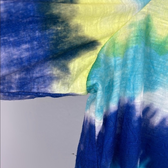 Chico's Multicolor Tie-Dye Women's Top Size 2 - Picture 4 of 9